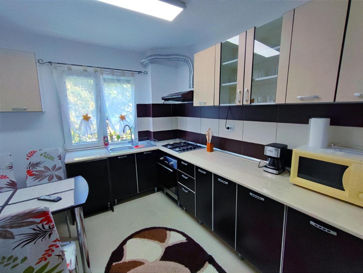 Apartamento Deea Orşova Exterior foto